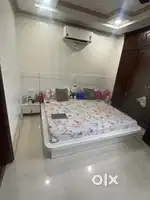 Double Bed ( 6 X 6 ) White Dico