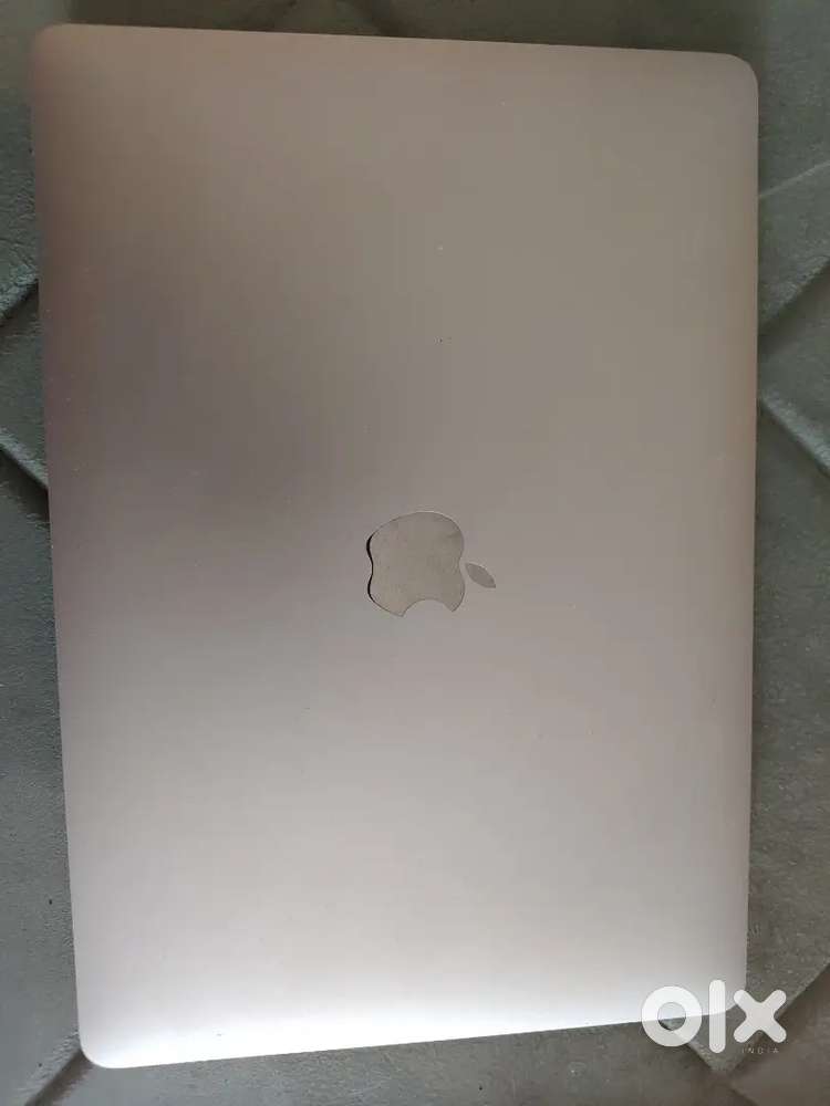 Apple MacBook Air Laptop: Apple M1 chip, 13.3-inch/33.74 cm