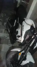 revolt rv 400