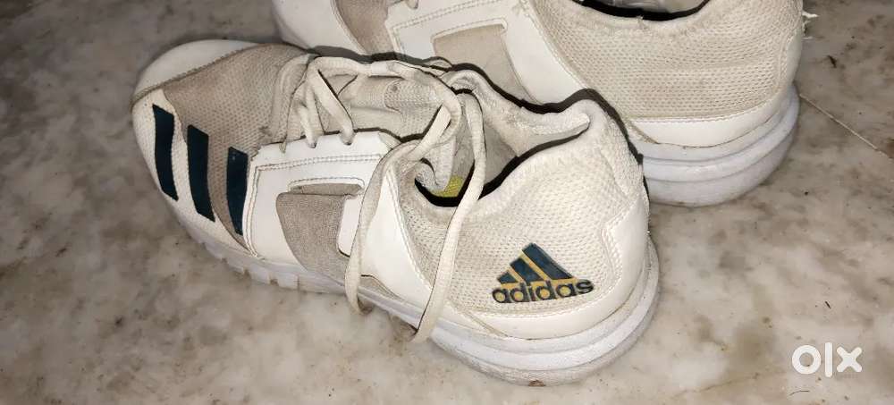 Adidas Cricket spikes