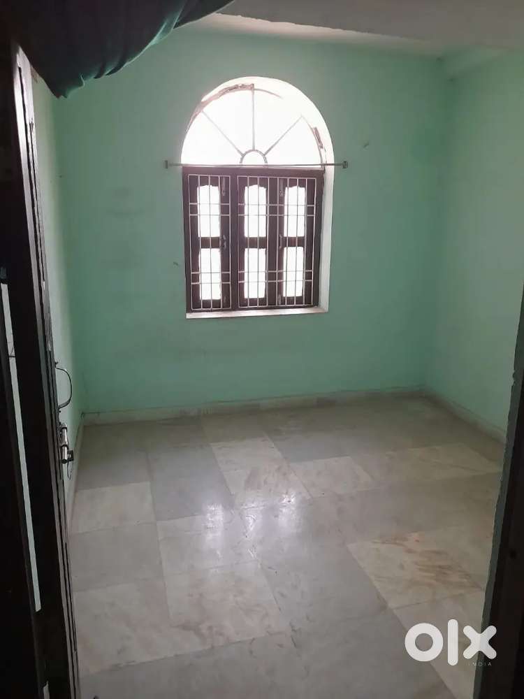 Single bachelor 1room bathroom for rent between Nmch and big hospital