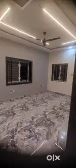 न्यू लक्ज़री spacious 2BHK लक्ज़री मॉडुलर किचिन + चिमनी, डाइनिंग रूम