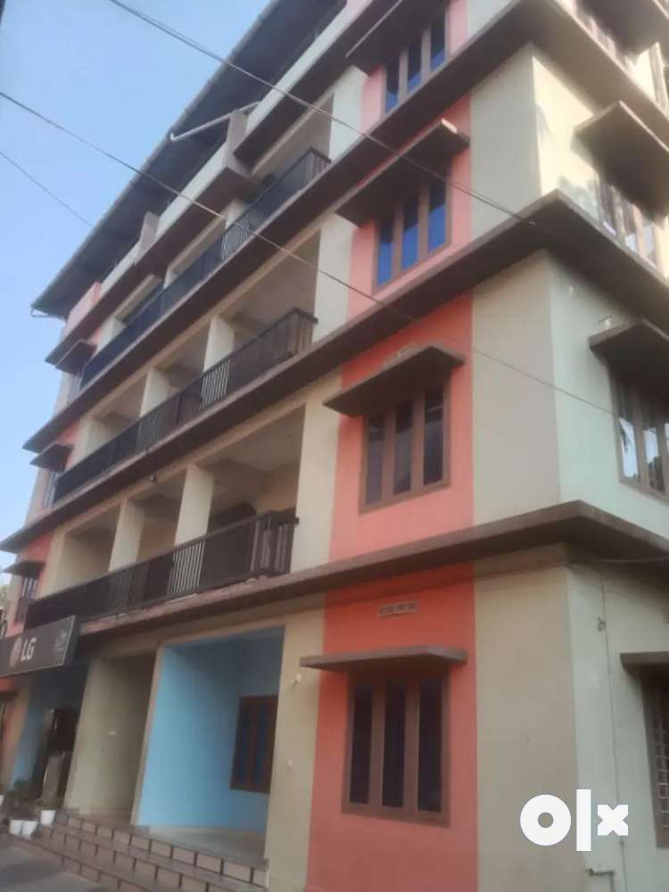 2 BHK and 3 BHK Furnished apartment near town hall, Manjeri