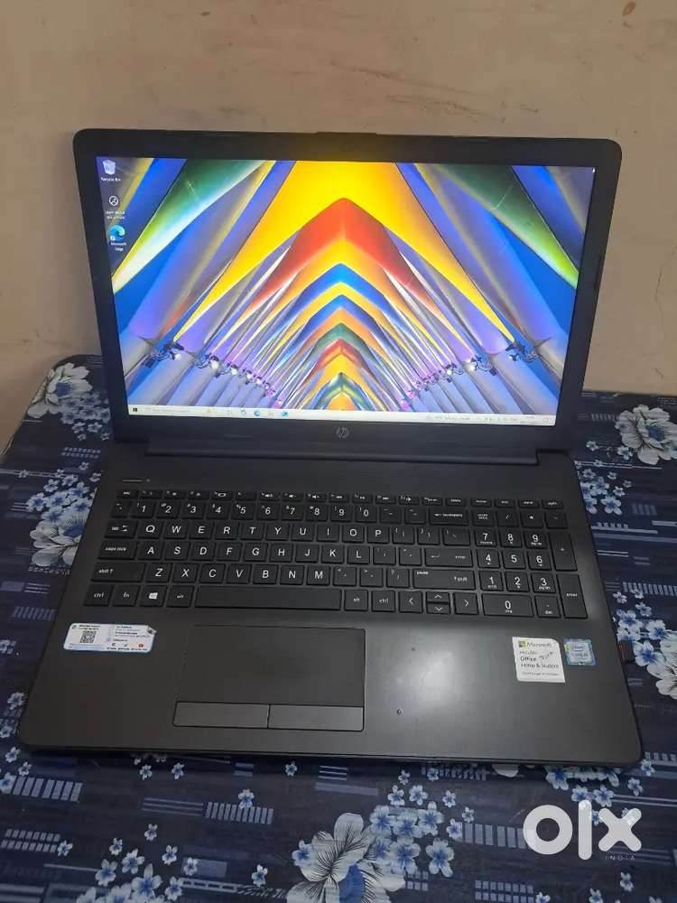 HP i5 7th Gen 8GB/1TB HDD, 128SSD Laptop