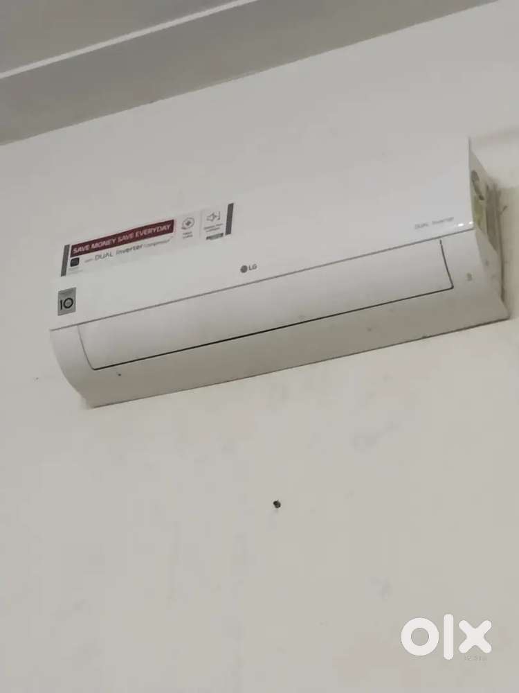 Dual inverter AC