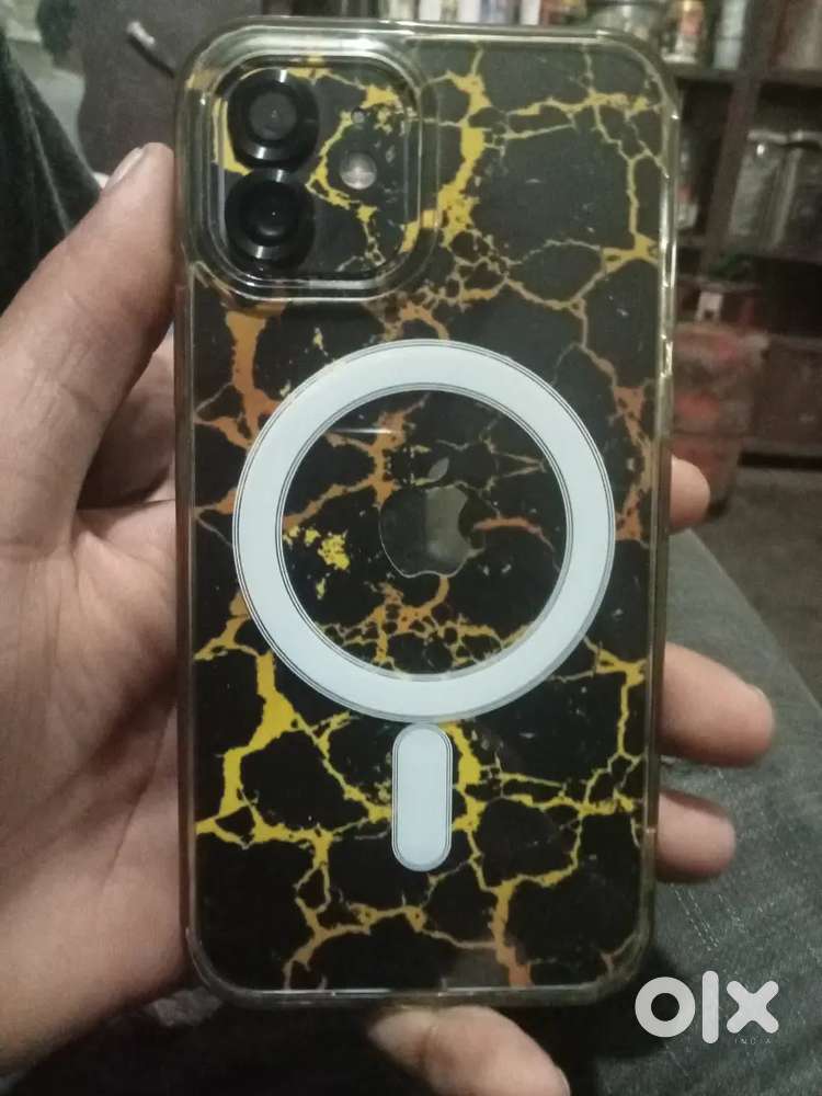 Hello iam arbaz my phone model I phone 12 64gb