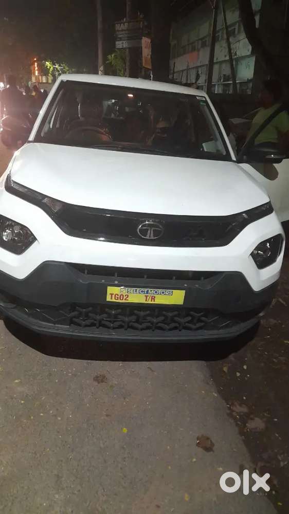Tata Punch  2025 Petrol Well Maintained exchange with verna