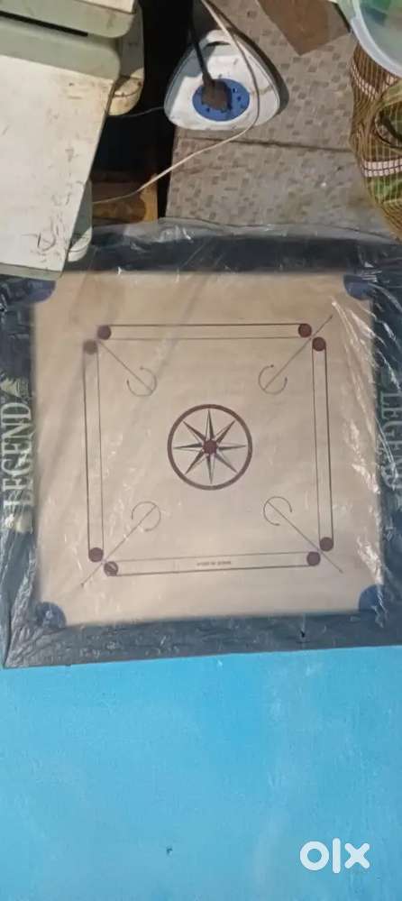 Brand new carrom board.Rs.2500