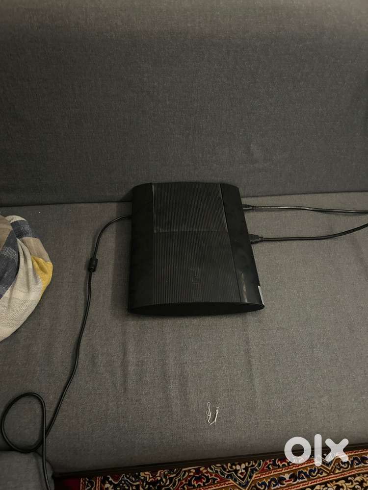Sony Ps3  Super Slim 500Gb with 26 games