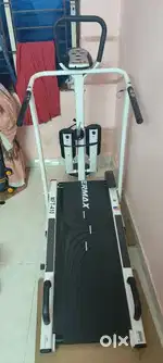 Treadmill only 6 months old