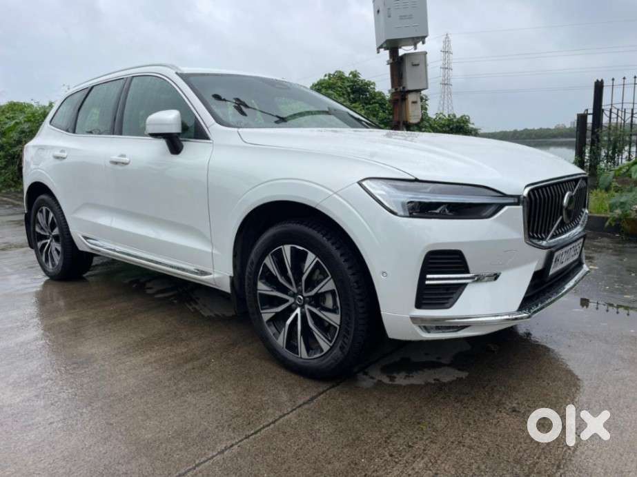 Volvo XC60 2.0 B5 Ultimate, 2025, Petrol