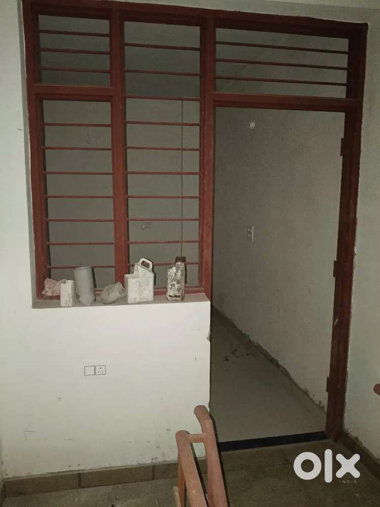 ₹5000 एक बेड के हैं जिसके बीच में एक ऐसी एक एलइडी एक वॉशिंग मशीन आरो