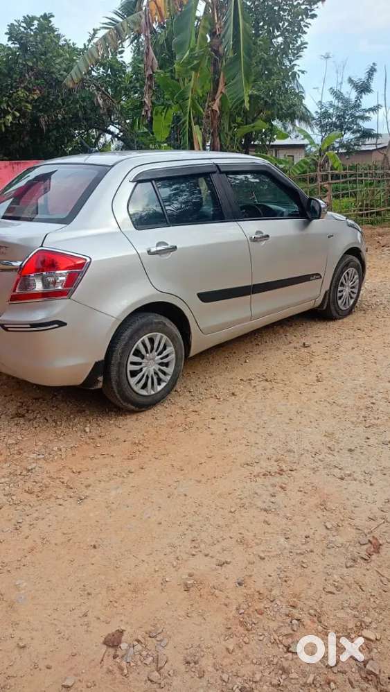 Maruti Suzuki Dzire 2015