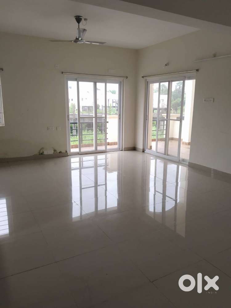 3 BHK Villa for Rent in Bridge County