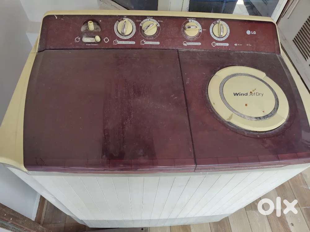 LG 9.5 kg Semi-Automatic Washing Machine Excellent Condition!