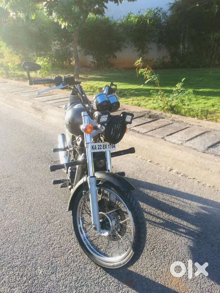 RE Thunderbird 350  Well Maintained and Good Condition