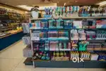 Wanted male/female counter staffs with food/accomation