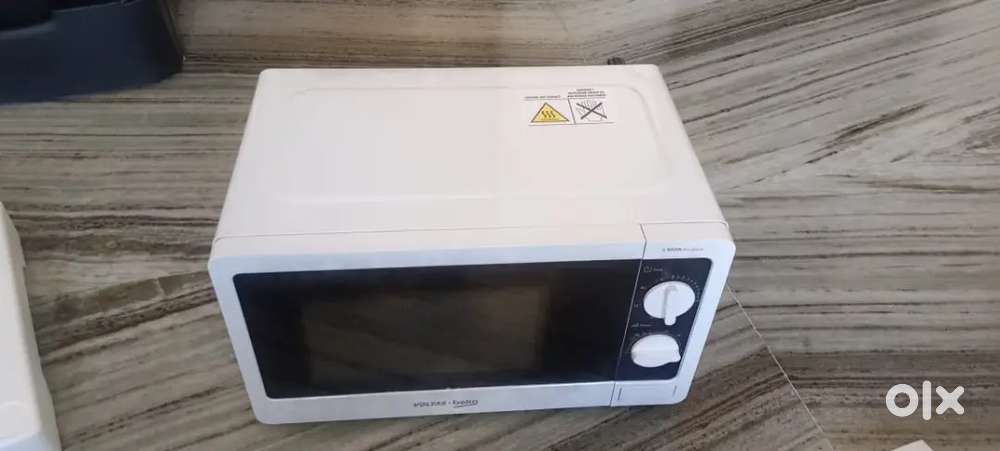 Tata Voltas microwave oven