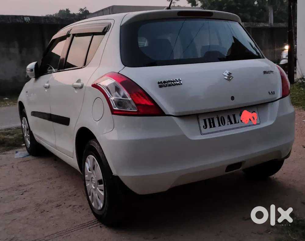 Maruti Suzuki Swift 2013 Petrol 52000 Km Driven