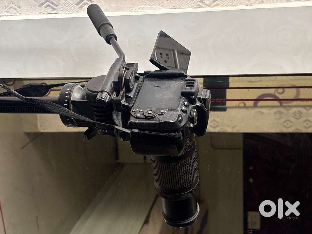 Nikon D5300 with double lenses