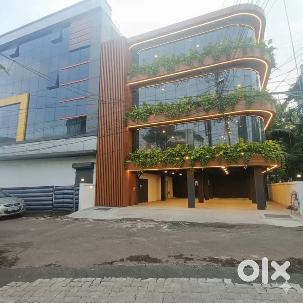 Kakkanad Office space for rent ground floor
