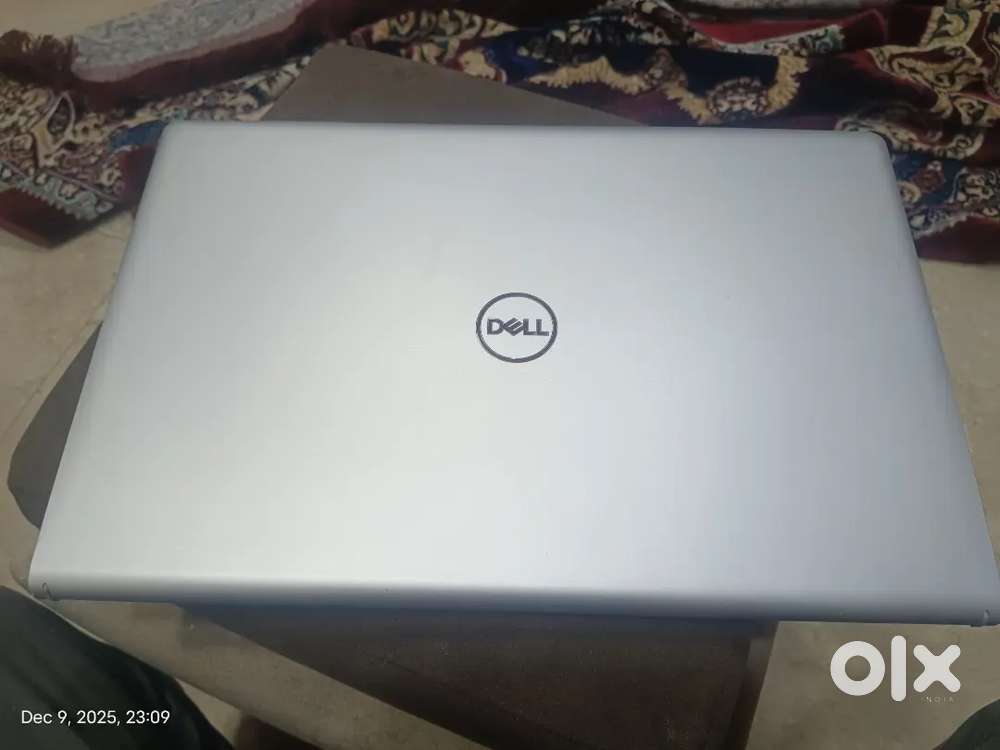 My laptop sell Ryzen 5  laptop