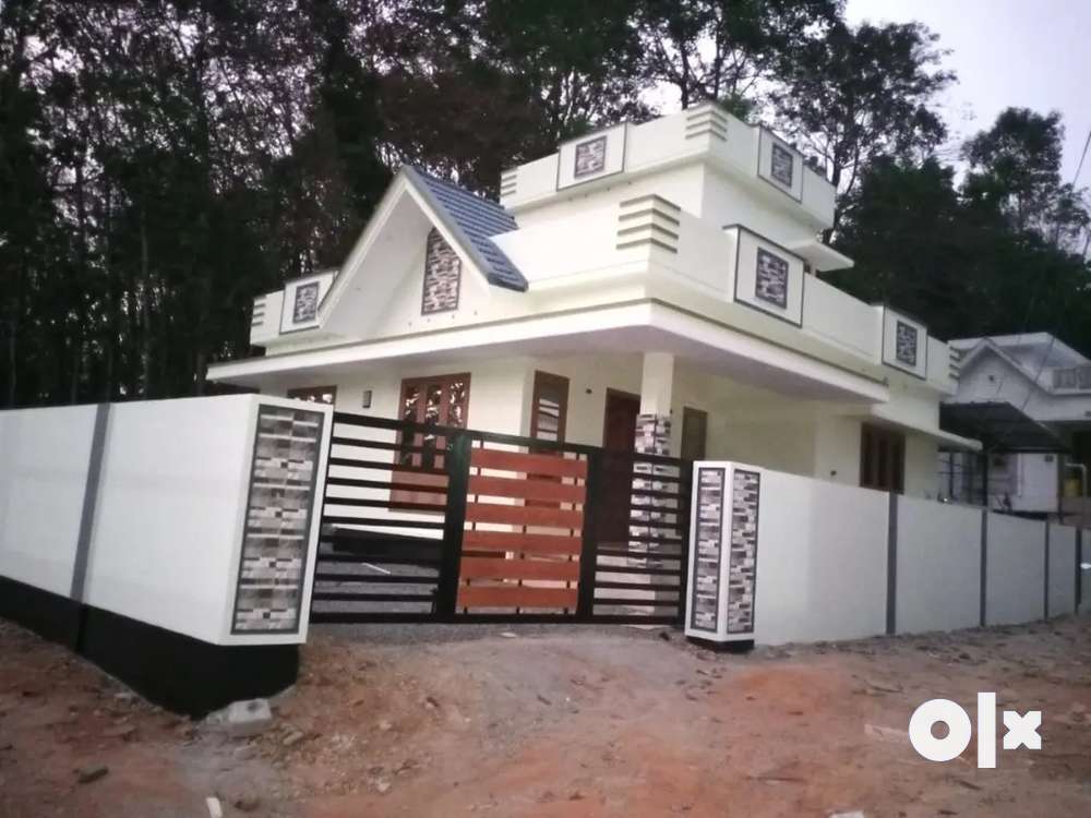 House for sale in Puthupally Kottayam