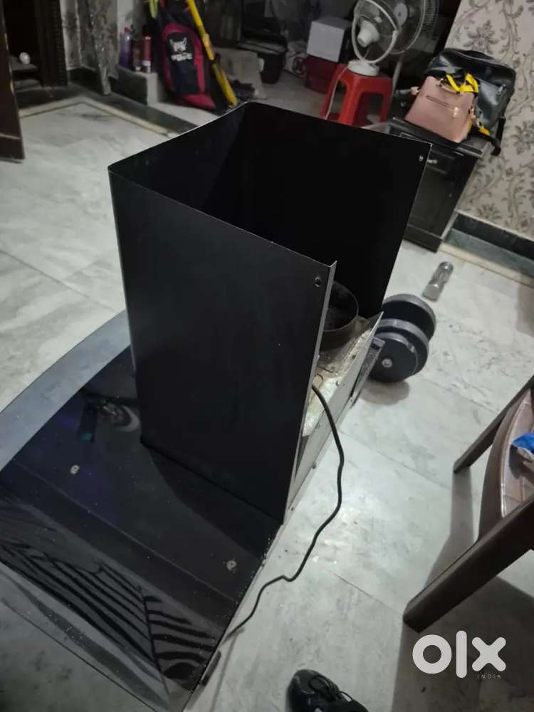 Glen 3 feet wide motion sensor chimney for sale in good condition