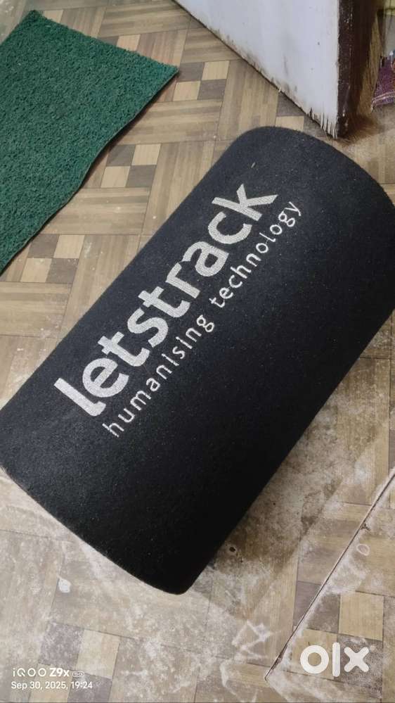 Lestrack Bass tube for car