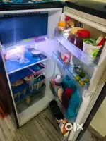 Samsung fridge 215 lit