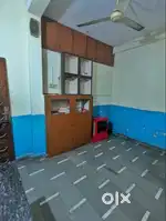 Room rent single location Marimata Indore