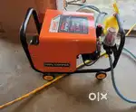 Pressure washer. Pressure pump.