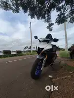 R15 M edition low kms