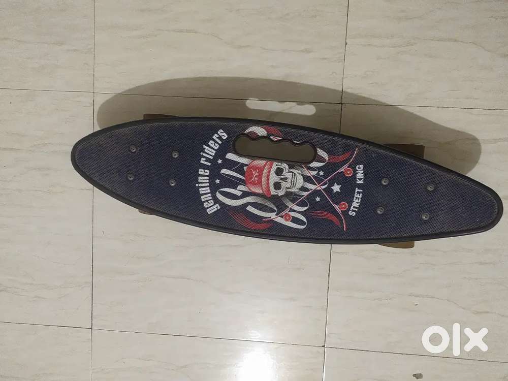 Skate board