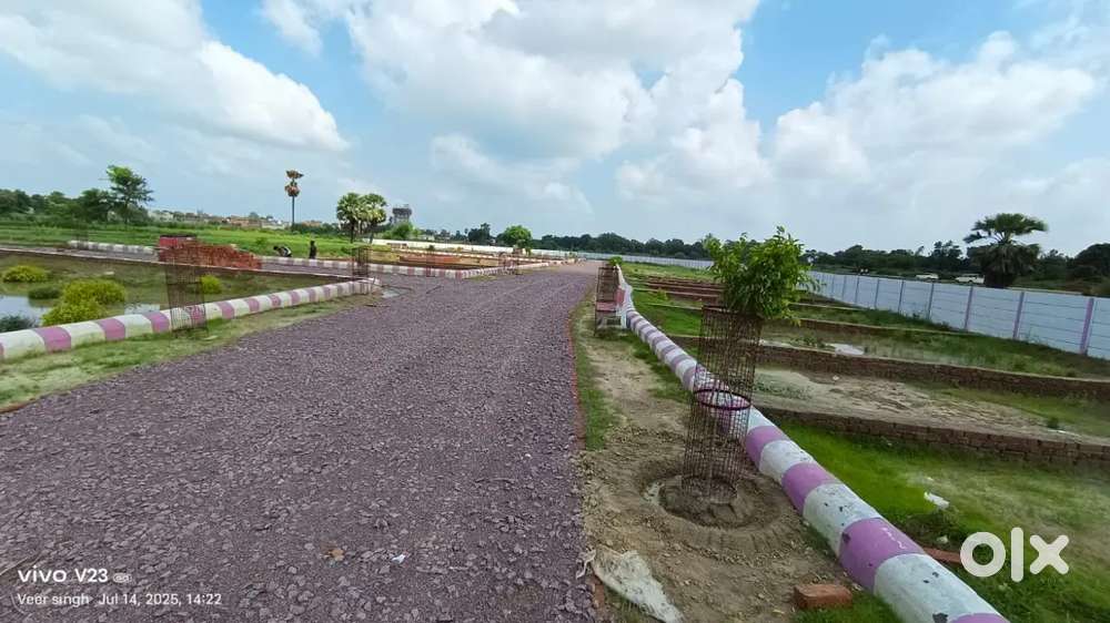 लखनऊ में प्लॉट खरीदे सुल्तानपुर रोड खजौली मार्केट के पास बैंक लोन साथ