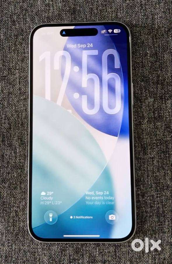 iPhone 16 Plus - 256 GB - White (Used)