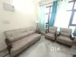 Sofa Set in Excellent Condition.