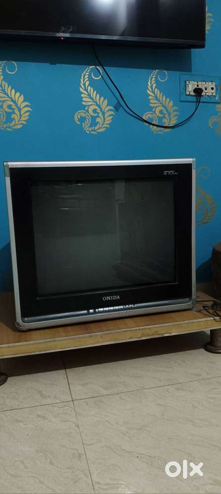 Onida Flat tv for sell : 24 inch