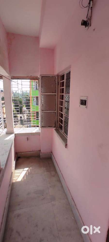 Spacious 1 Bedroom Apartment Main Road Facing for Sale in Madhyamgram.