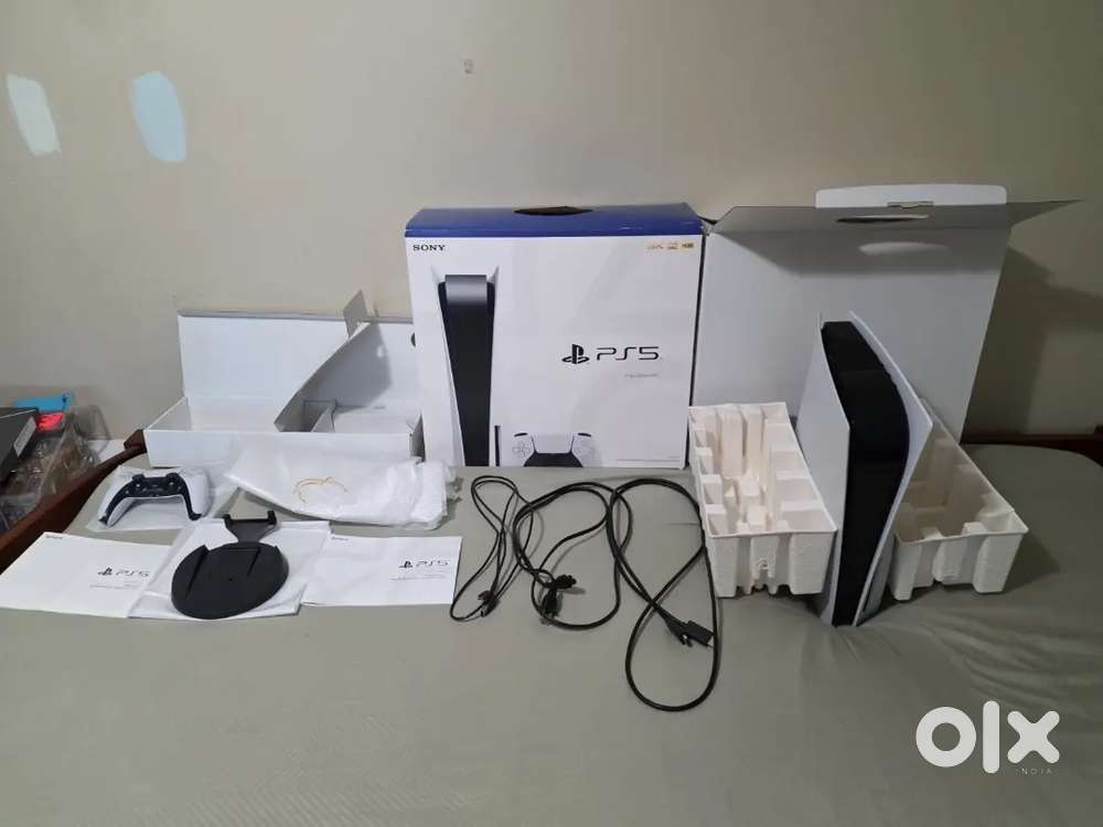 Sony PlayStation 5 Slim Fortnite Flowering Chaos Bundle 1TB Console