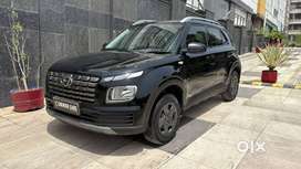Hyundai Venue S 1.2 Petrol, 2023, Petrol