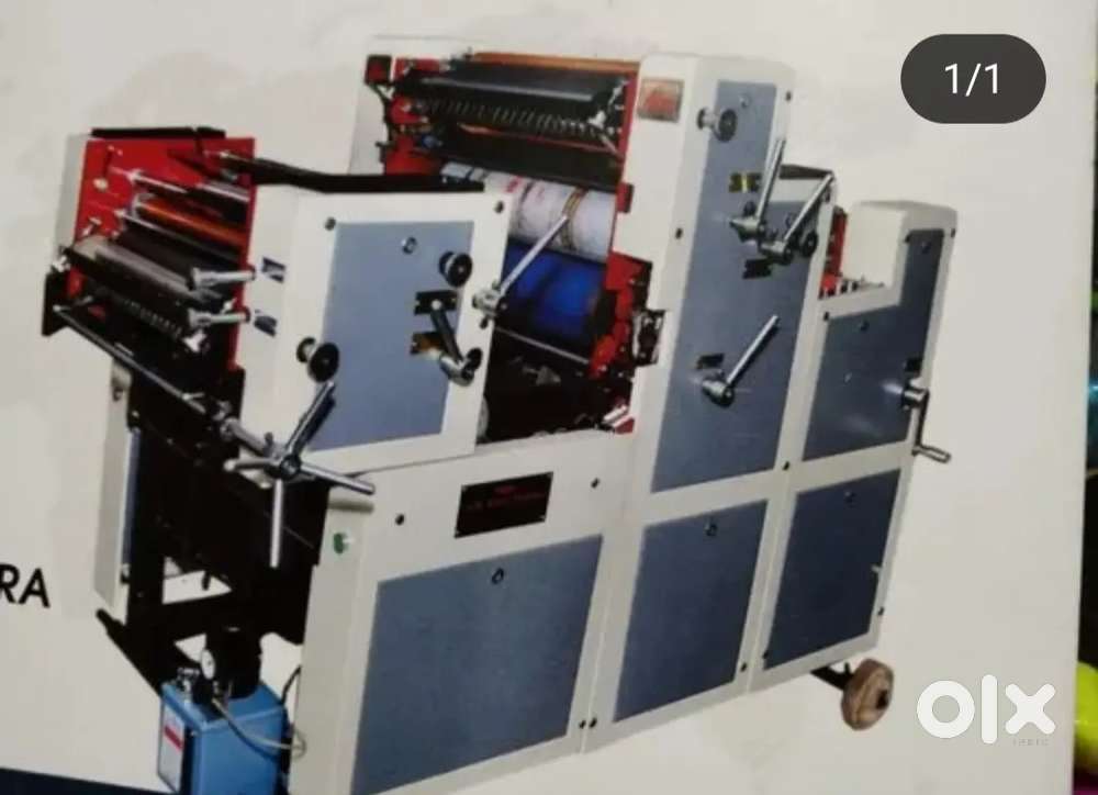 Offset printing machine for non-woven