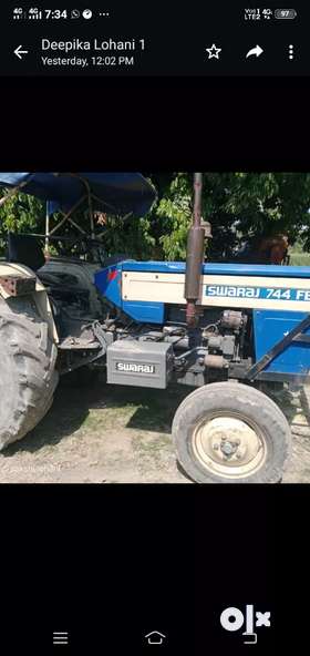 Tractor Swaraj 744 kam Chala Hua Hai