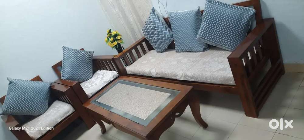 Antique wooden sofa set   (1year)