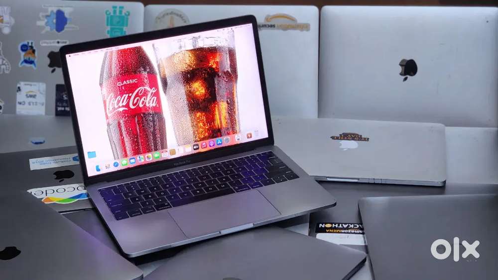 Apple Macbook Pro i7 16GB Ram 512GB Apple SSD 2018 Manufacturing