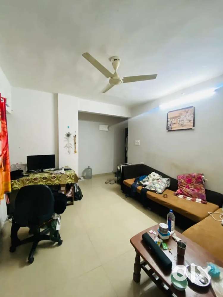 Roommate Required Urgent BAVDHAN NEAR SURYDATTA COLLEGE