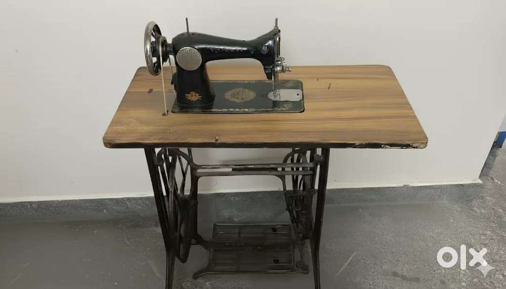 Tailor machine