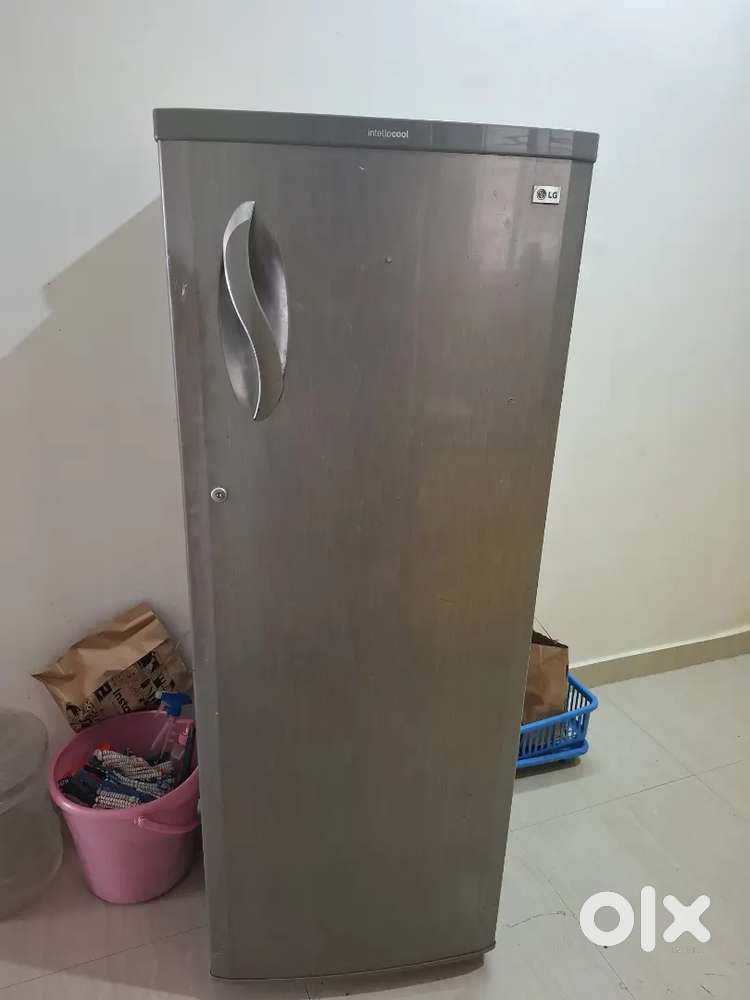 Fridge for sale and ifb senator
