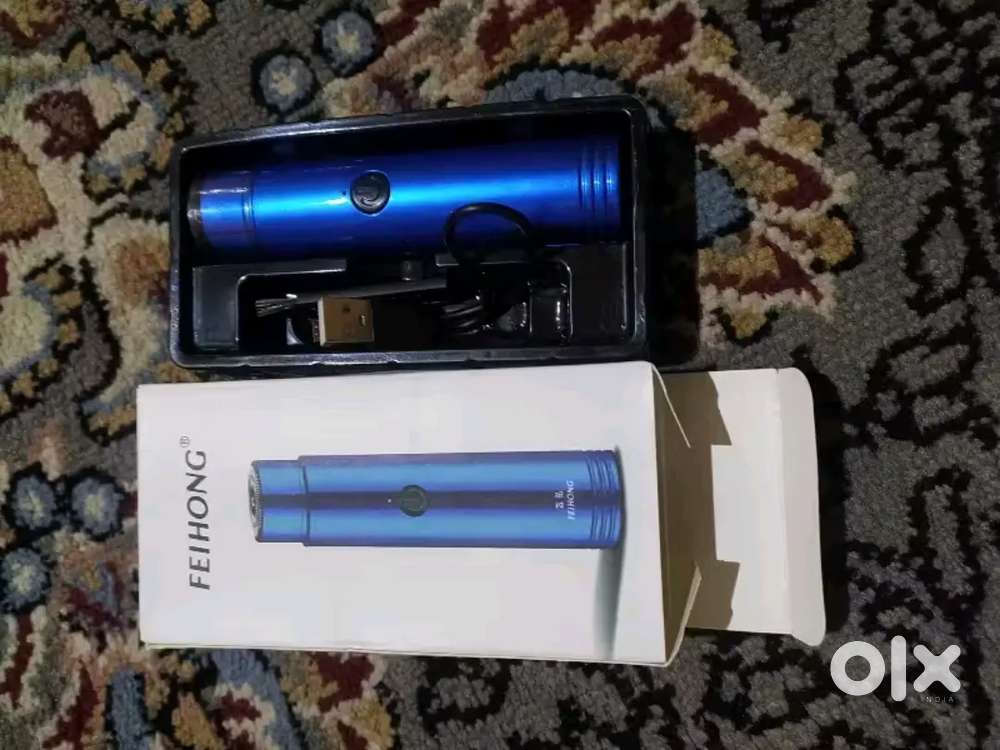 Mini Portable Electric Shaver Trimmers for Men and Women