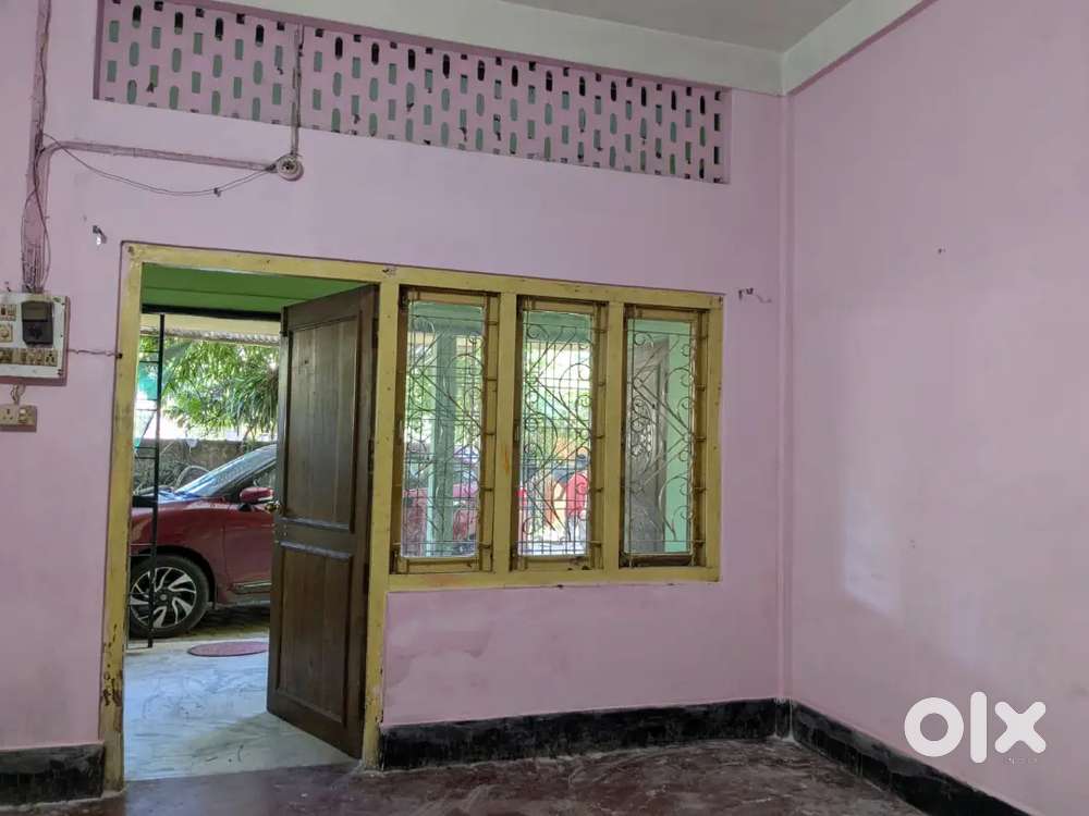 2bhk attached kitchen and bathroom, 24/7 running water, car parking